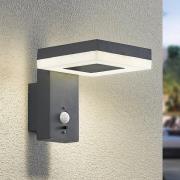 Lindby Laira utendørs LED-solcellevegglampe 15,5cm