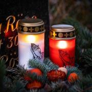 STERNTALER LED-gravlys, rød, høyde 12 cm, IP44, batteri