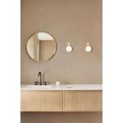 Nuura vegglampe Apiales fast kablet 22 cm, messing/opal