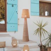 Newgarden LED-batteridrevet gulvlampe Lola, trefarget, rotting, IP54