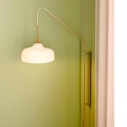 HÜBSCH vegglampe Current, lys sandfarge, utstikk 71 cm