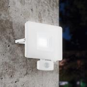 Utendørs LED-spot Faedo 3 med sensor, hvit, 30 W