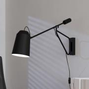 Vegglampe Loreto 1 med lang arm og støpsel