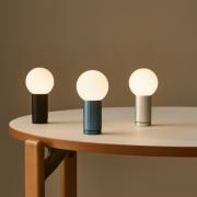 HAY LED-bordlampe TURN ON, svart, høyde 20 cm, dimbar