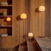 FRANDSEN Gulvlampe Ball Glass, ravfarget, glass, 130 cm, E27