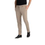 Stretch Slim-Fit Jeans