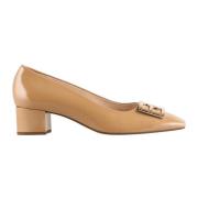 Delia Pumps