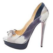 Pre-owned Gra skinn Christian Louboutin haeler