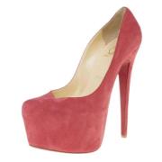 Pre-owned Rosa semsket skinn Christian Louboutin haeler