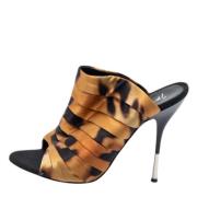 Pre-owned Brun sateng Giuseppe Zanotti Sandaler