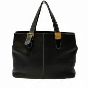 Pre-owned Leather handbags