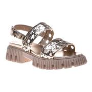 Sandal in platinum laminated eco-leather