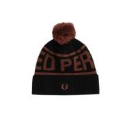 Pom Pom Beanie med Logo