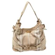 Pre-owned Canvas handbags