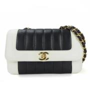 Pre-owned Fabric chanel-bags