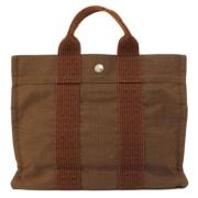 Pre-owned Canvas handbags