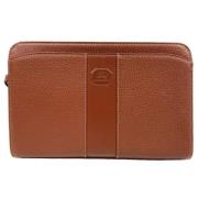 Pre-owned Leather clutches