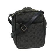 Pre-owned Canvas shoulder-bags