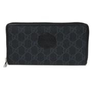 Pre-owned Fabric wallets