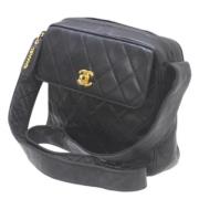 Pre-owned Fabric shoulder-bags