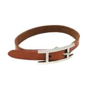 Pre-owned Leather bracelets