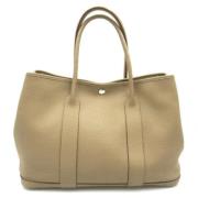 Pre-owned Leather handbags