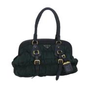 Pre-owned Nylon handbags