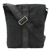 Pre-owned Fabric shoulder-bags