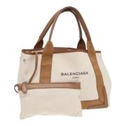 Pre-owned Canvas handbags