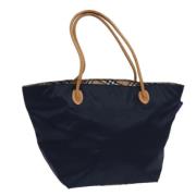 Pre-owned Nylon handbags