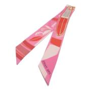 Pre-owned Silk scarves