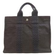 Pre-owned Canvas handbags