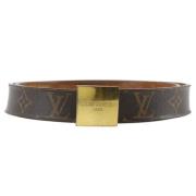 Pre-owned Fabric belts