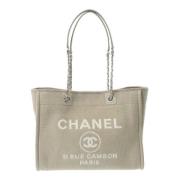 Pre-owned Canvas chanel-bags