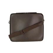 Pre-owned Leather briefcases