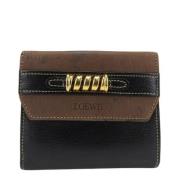 Pre-owned Leather wallets