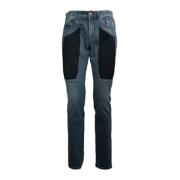 Slim Fit Bomull Jeans med Alcantara Patch