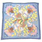 Pre-owned Silk scarves