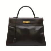 Pre-owned Leather handbags