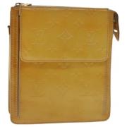 Pre-owned Leather pouches