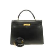 Pre-owned Leather handbags