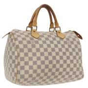 Pre-owned Canvas handbags