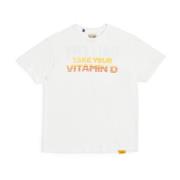 Vitamin D Tee 'Hvit' 1970-talls Stil