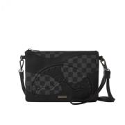 Dreamscape Clutch Veske