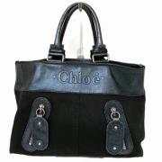 Pre-owned Leather handbags