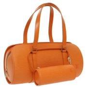 Pre-owned Leather handbags