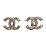 Pre-owned Metal chanel-jewelry