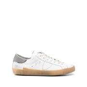 Hvite Skinn Sneakers med Distressed Finish