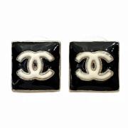 Pre-owned Metal chanel-jewelry