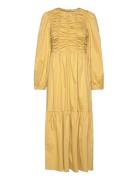 Idalina Dress S Knelang Kjole Yellow Notes Du Nord